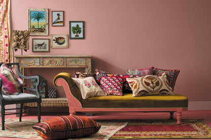 Rincón decorativo tipo bohemio con Wall Paint Piranesi Pink de Annie Sloan


