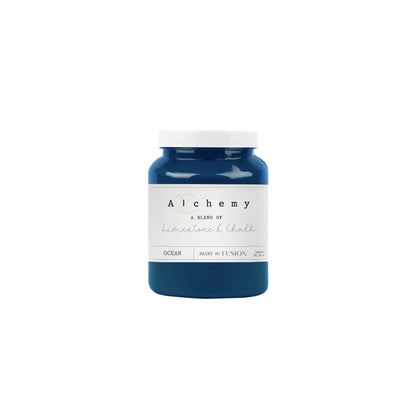 Bote Alchemy by Fusion Ocean 500ml, pintura a la tiza azul intenso marino, mezcla de limestone y chalk para restauración de muebles