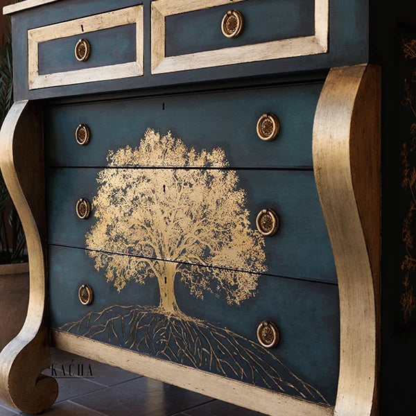 Detalle de transferencia Gold Foil Growth Kacha en cómoda azul teal - árbol dorado con raíces en cajones, tiradores de anilla de bronce - Re-Design with Prima
