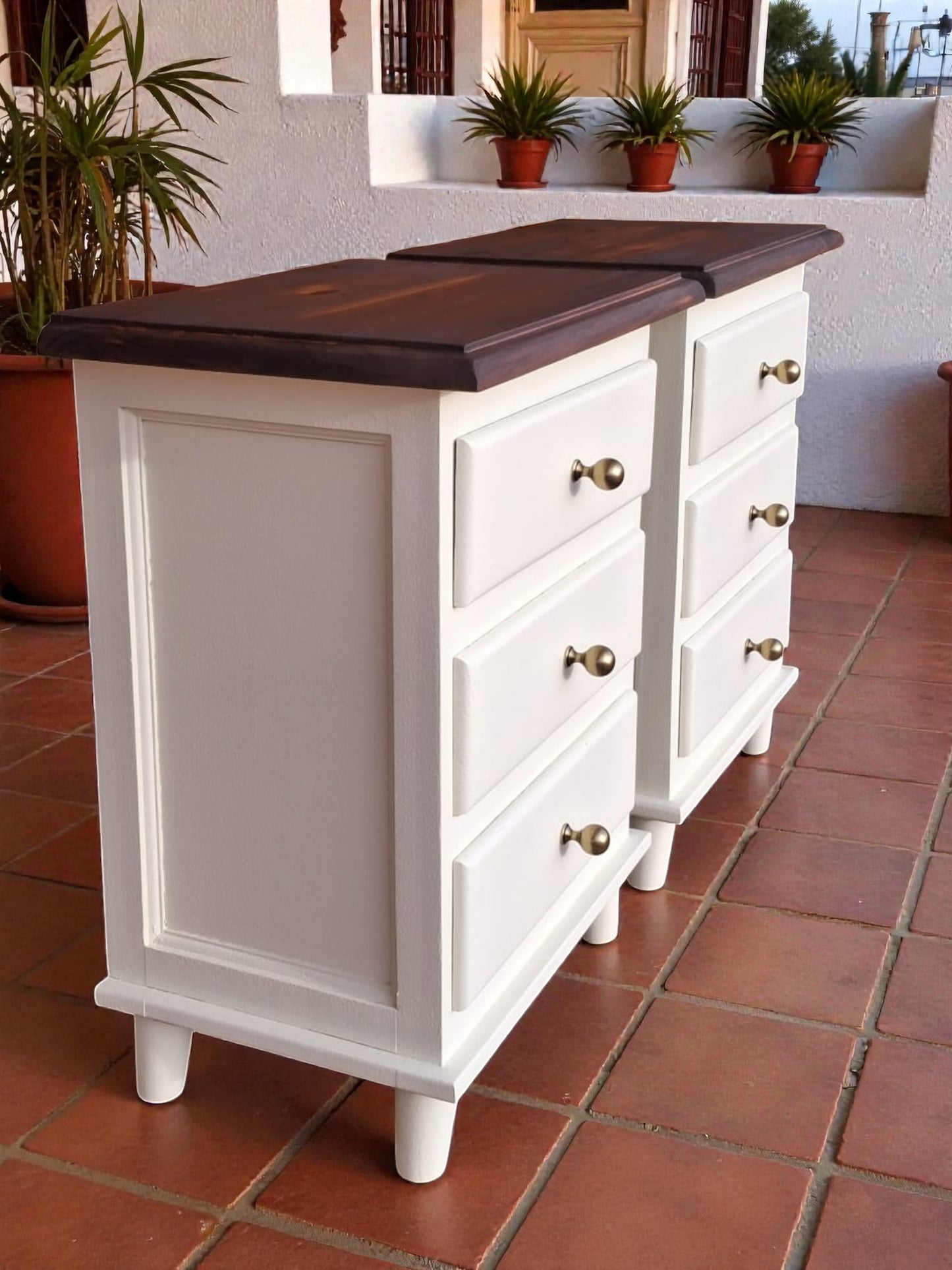 Nachttische in Off-White – MCM