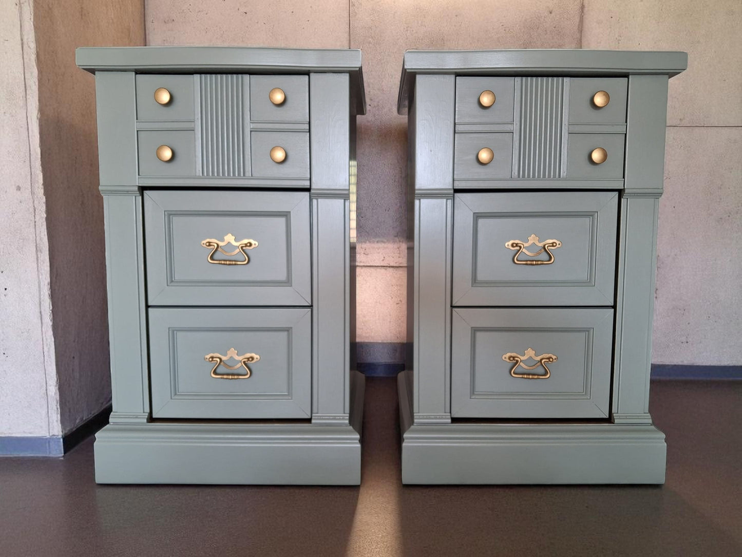 AGOTADO! Mid-Century Modern Laurel Green Nightstands – Restored & Eco-Friendly | Mesitas de Noche Verde Laurel Estilo MCD – Restauradas  Eco-Friendly