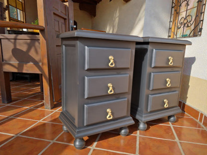 Restored French Provincial Bedside Tables | Mesitas de Noche Provenzales Restauradas, Solid Wood, Eco Paint, Bronze Handles