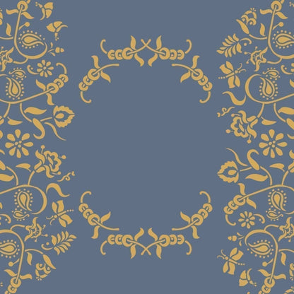Diseño Paisley Floral Garland pintado en Mustard Mix y Old Violet, Annie Sloan