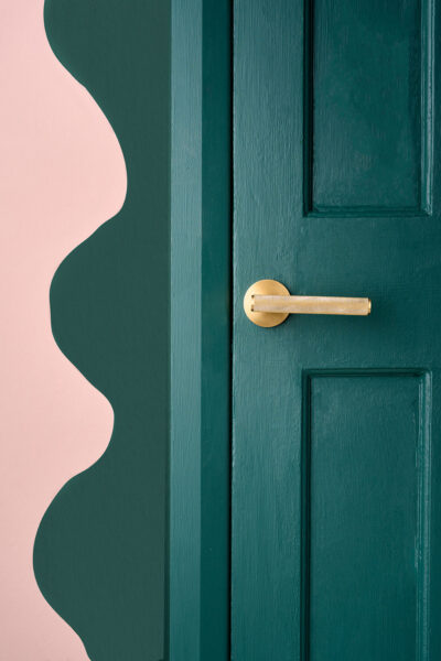 Knightsbridge Green - Annie Sloan SATIN PAINT  decorative paint