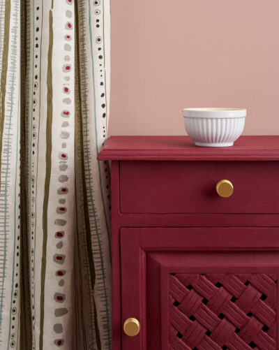 Burgundy - Annie Sloan CHALK PAINT TM decorative paint