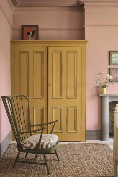Carnaby Yellow - Annie Sloan SATIN PAINT  decorative paint