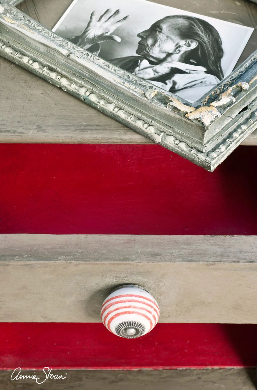 Coco - Annie Sloan CHALK PAINT TM decorative paint