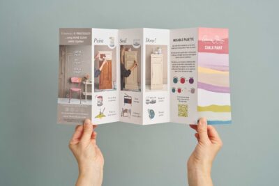 Annie Sloan Chalk Paint™ Colour Card / Carta de colores