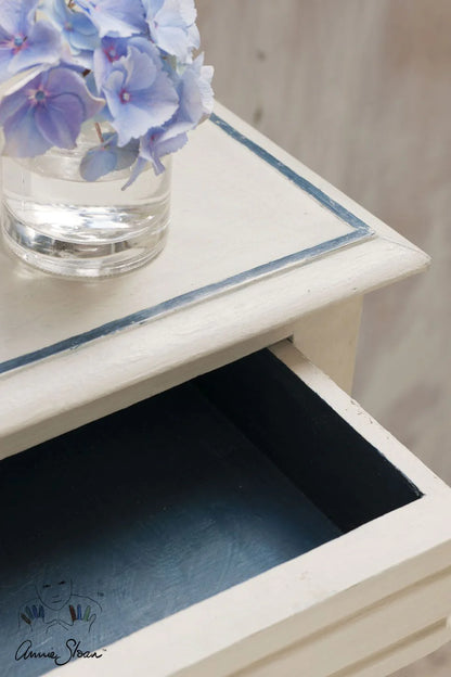 Country Grey - Annie Sloan CHALK PAINT TM decorative paint