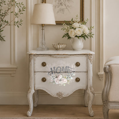 Transferencia decorativa Floral Home en mesita de noche blanca shabby chic - motivos florales blancos y texto Home - Re-Design with Prima