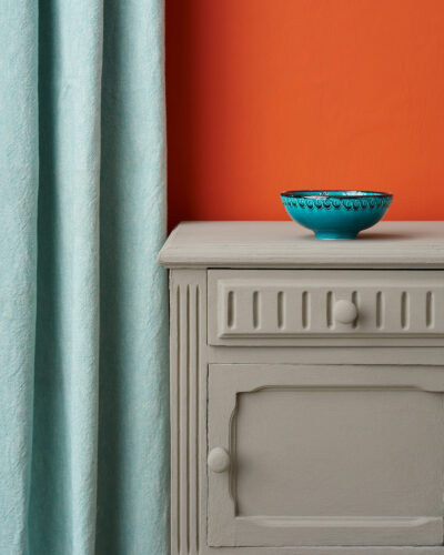 French Linen - Annie Sloan CHALK PAINT TM decorative paint