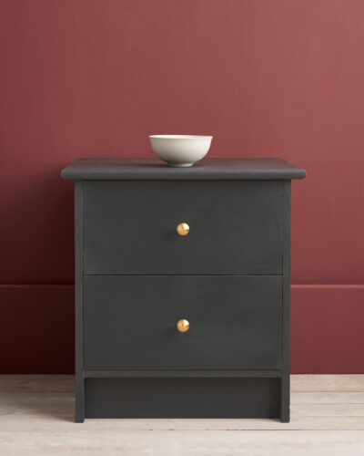 Graphite - Annie Sloan CHALK PAINT TM decorative paint