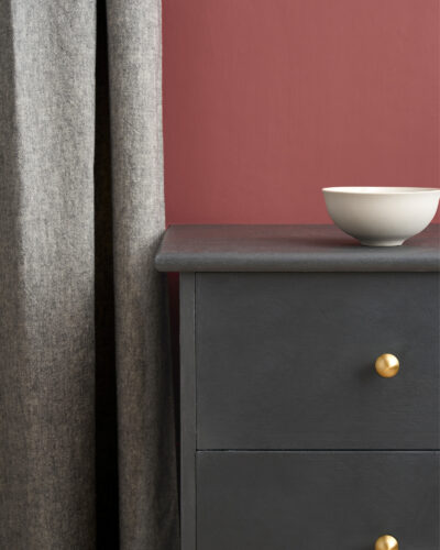 Graphite - Annie Sloan CHALK PAINT TM decorative paint