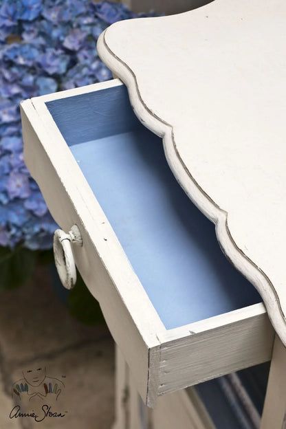 Original - Annie Sloan CHALK PAINT TM decorative paint